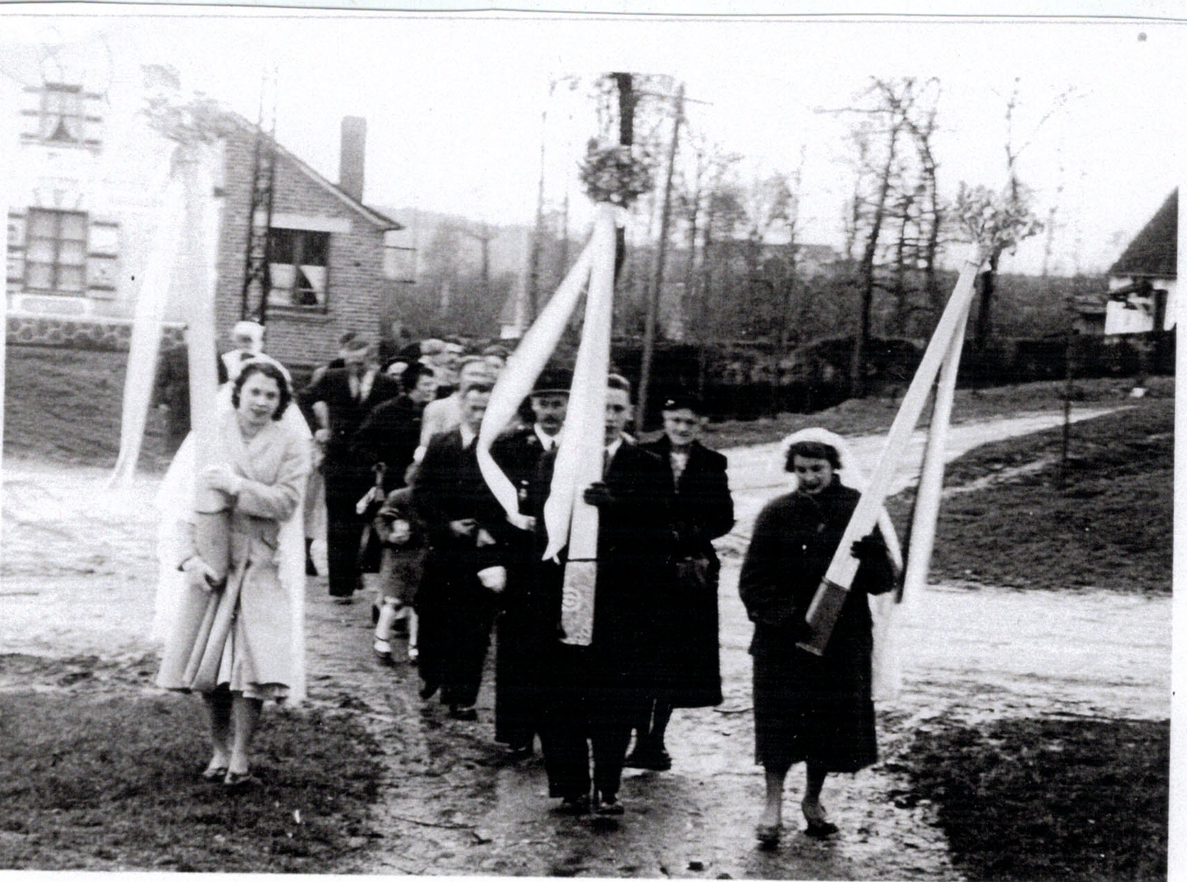 LES PROCESSIONS À WAMIN